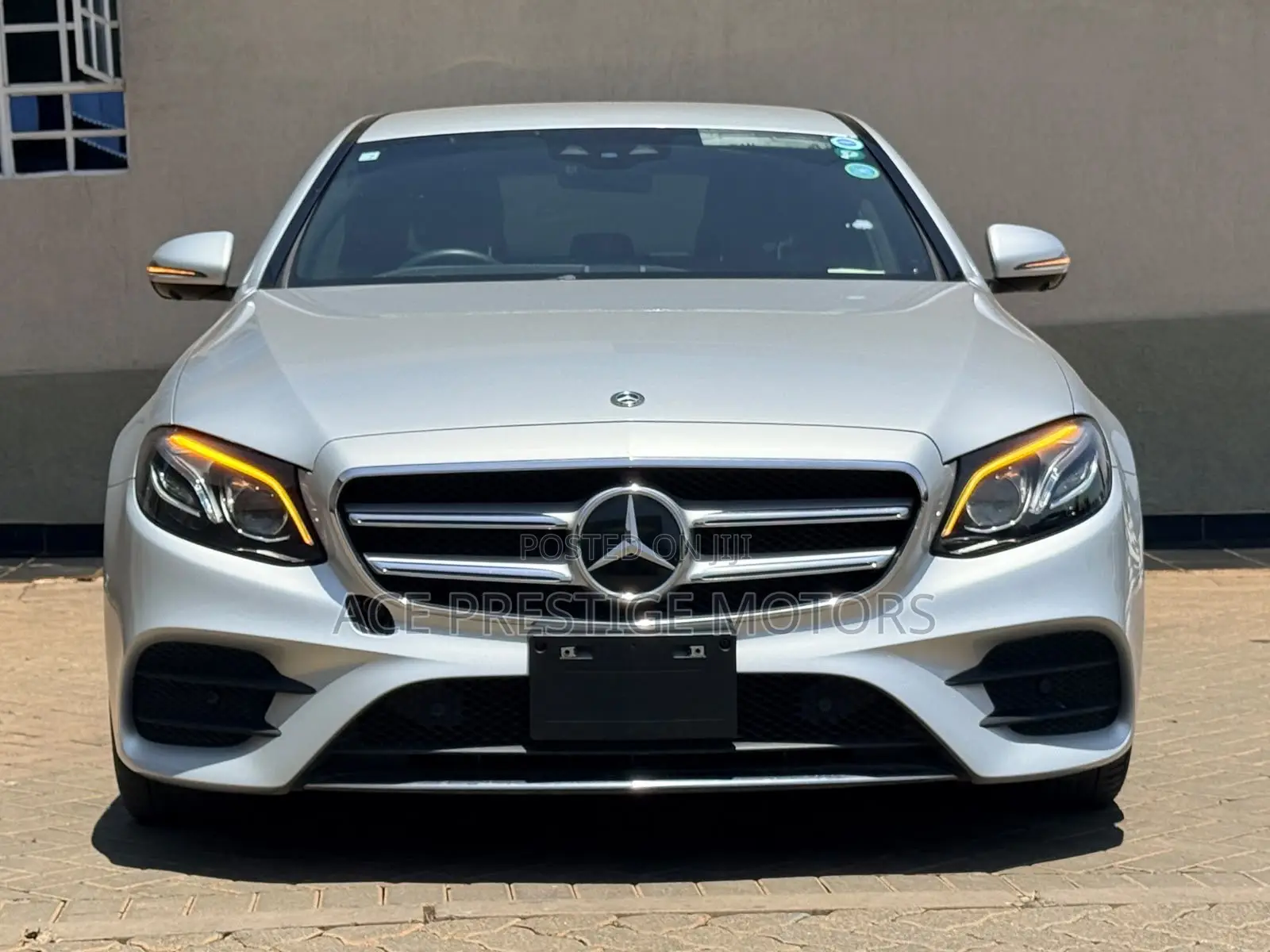 Mercedes-Benz E200 2019 Silver