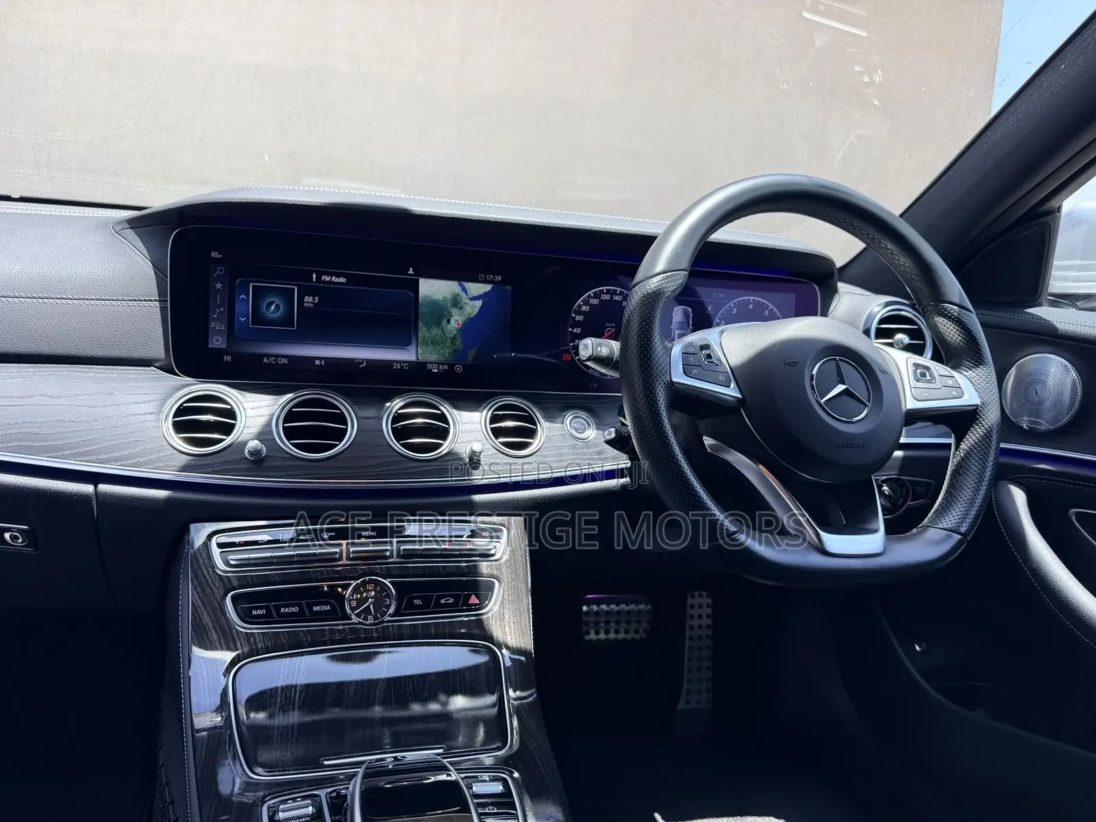 Mercedes-Benz E200 2019 Silver