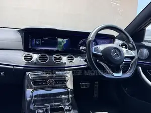Mercedes-Benz E200 2019 Silver