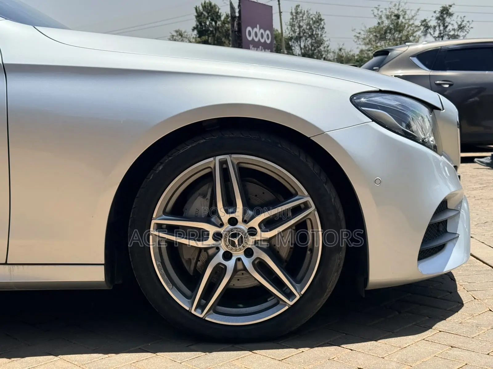 Mercedes-Benz E200 2019 Silver