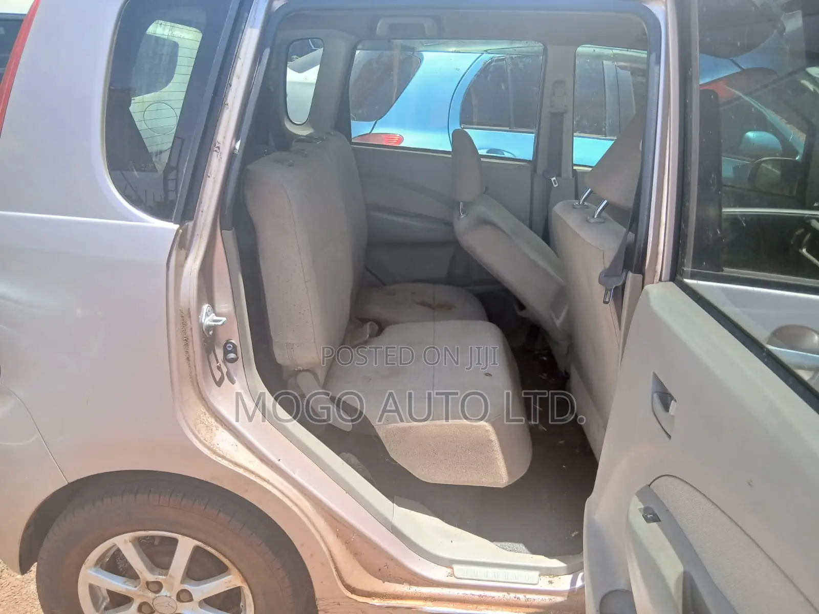 Daihatsu Move 2014 Silver
