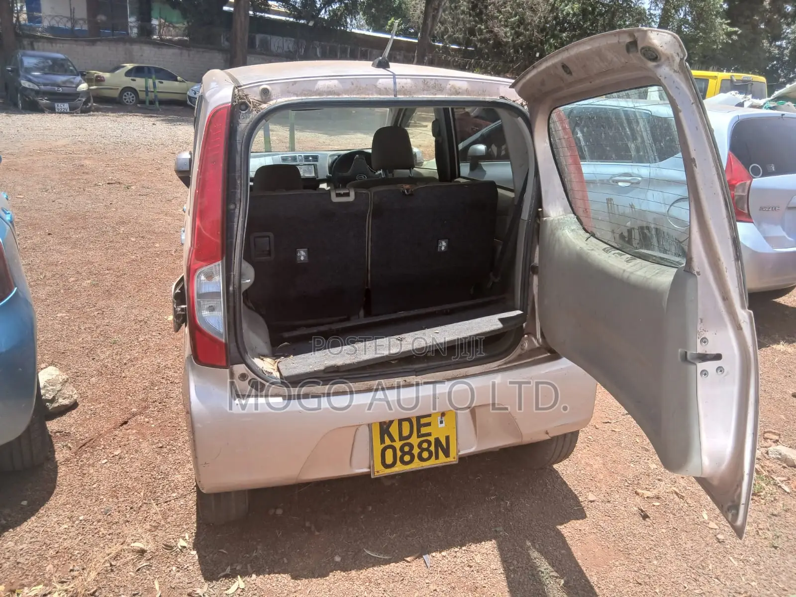 Daihatsu Move 2014 Silver