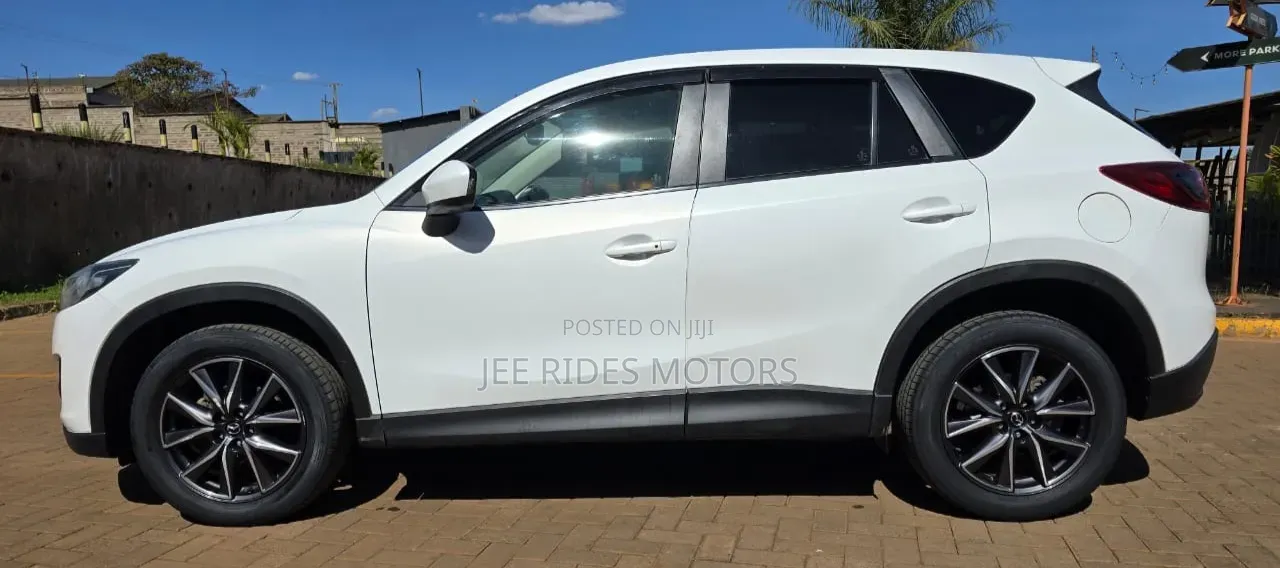 Mazda CX-5 2013 Ivory