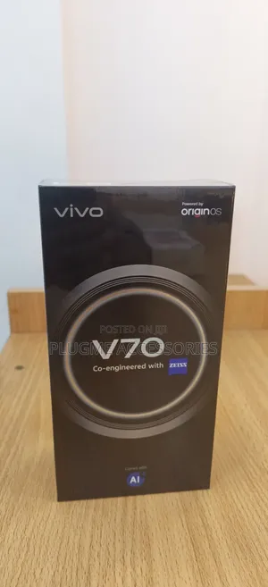 New Vivo V70 256 GB Gray