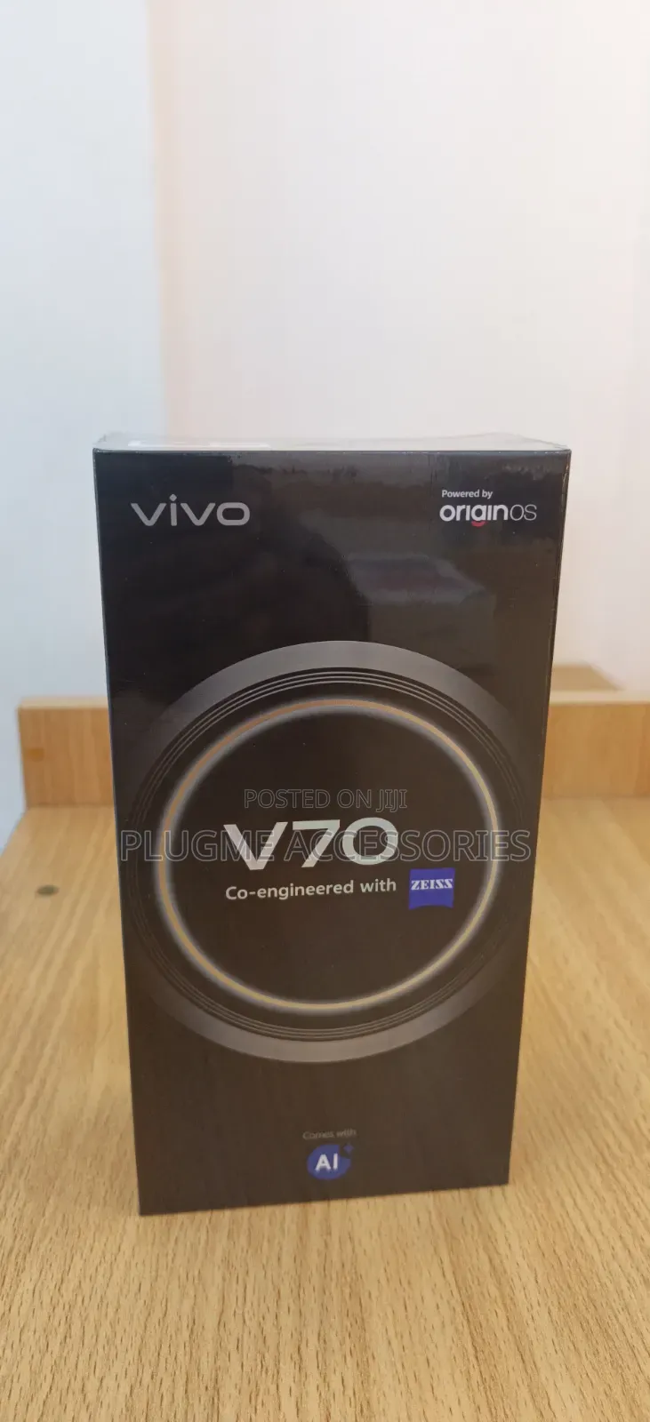 New Vivo V70 256 GB Gray