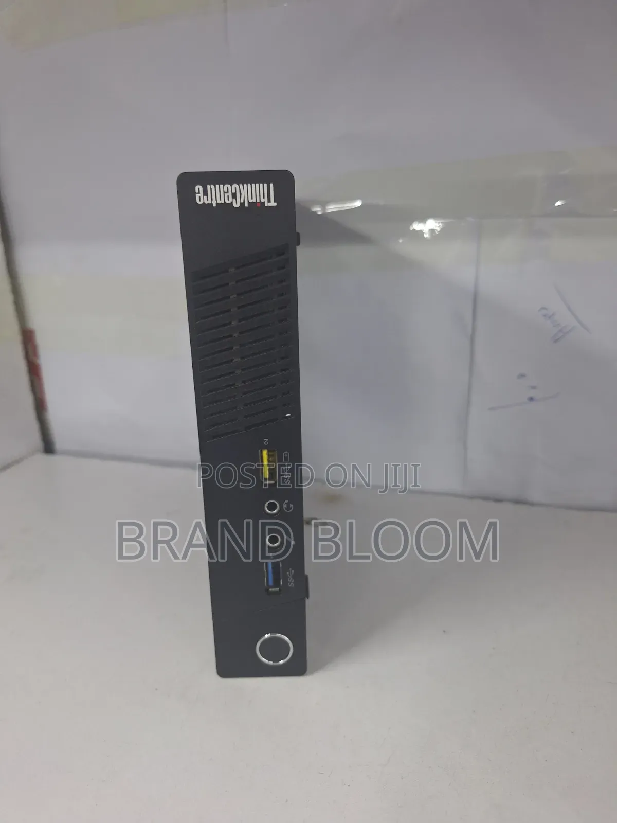 Desktop Computer Lenovo 8GB Intel Core i3 HDD 500GB