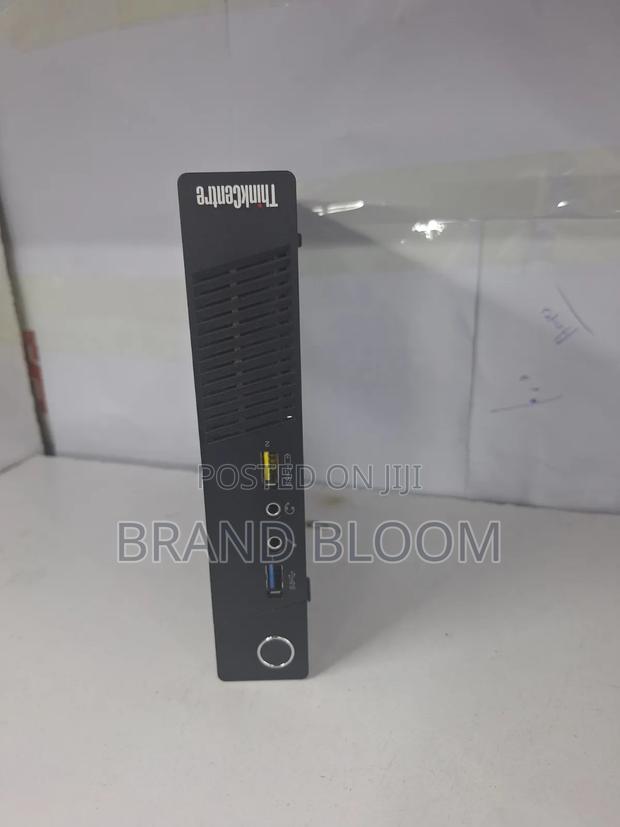 Desktop Computer Lenovo 8GB Intel Core i3 HDD 500GB