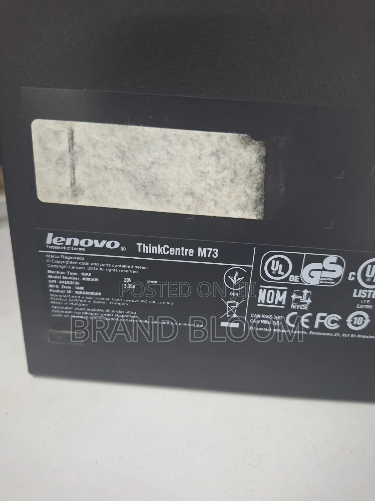 Desktop Computer Lenovo 8GB Intel Core i3 HDD 500GB