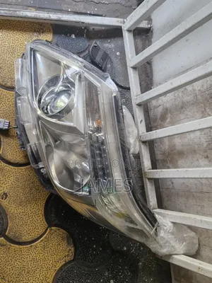 Toyota Noah 2015 Headlight LHS J
