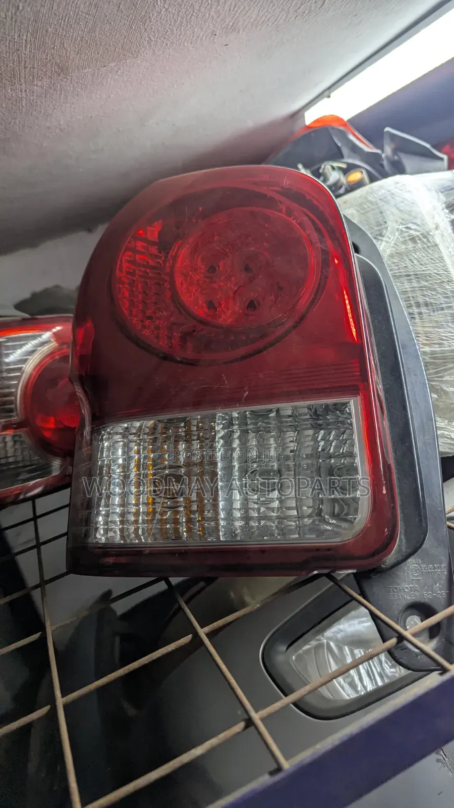 Toyota Porte 2015 Backlight