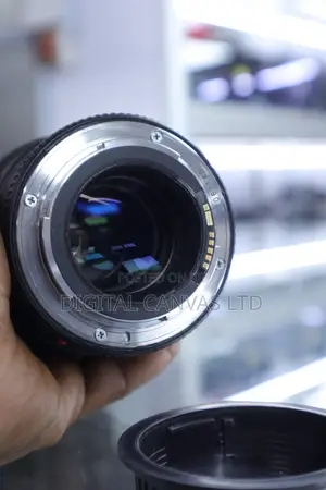 Canon 100Mm F2.8 Lens