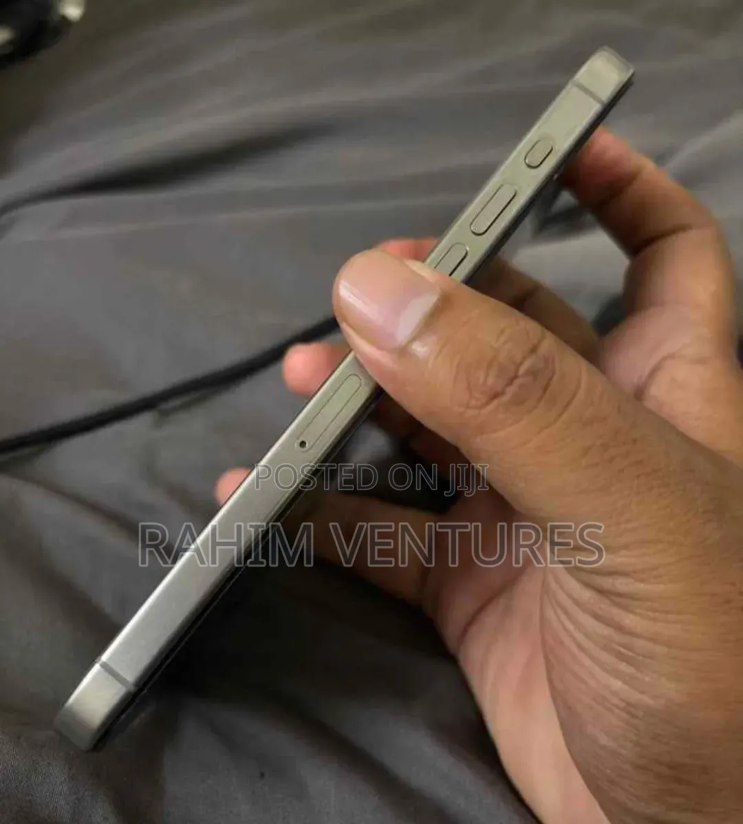 Apple iPhone 15 Pro 128 GB Silver