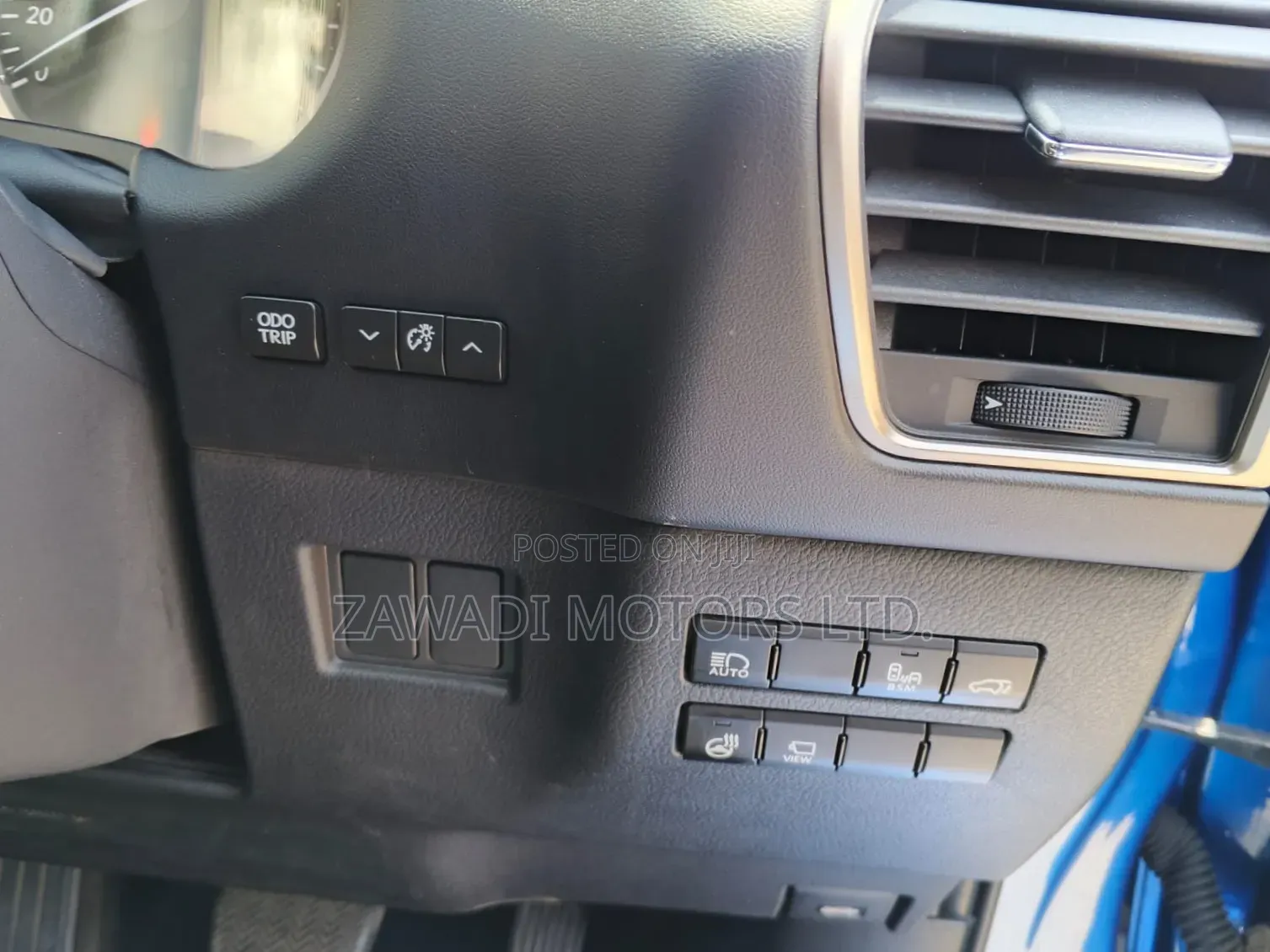 Lexus NX 300 AWD 2020 Blue