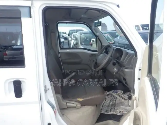 Mitsubishi Minicab Truck 2019 White