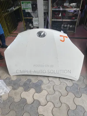 Toyota Wish 2012/2015 BONNET