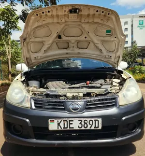 Nissan Advan 2014 White