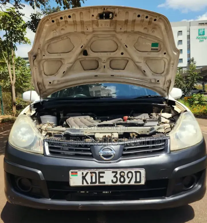 Nissan Advan 2014 White