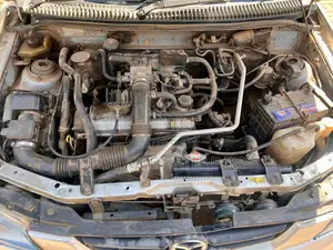 Mazda Demio 2001 Silver