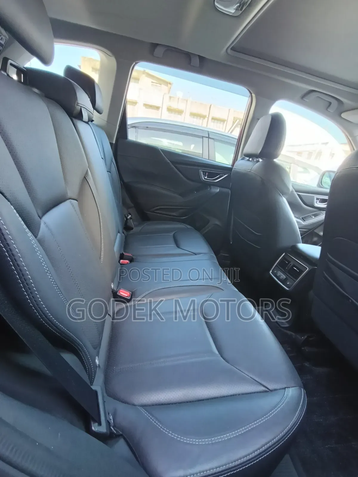 Subaru Forester Base AWD 2019 Red