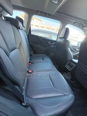 Subaru Forester Base AWD 2019 Red