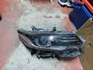 Toyota Premio 270 Xenon Headlight 2018 Model