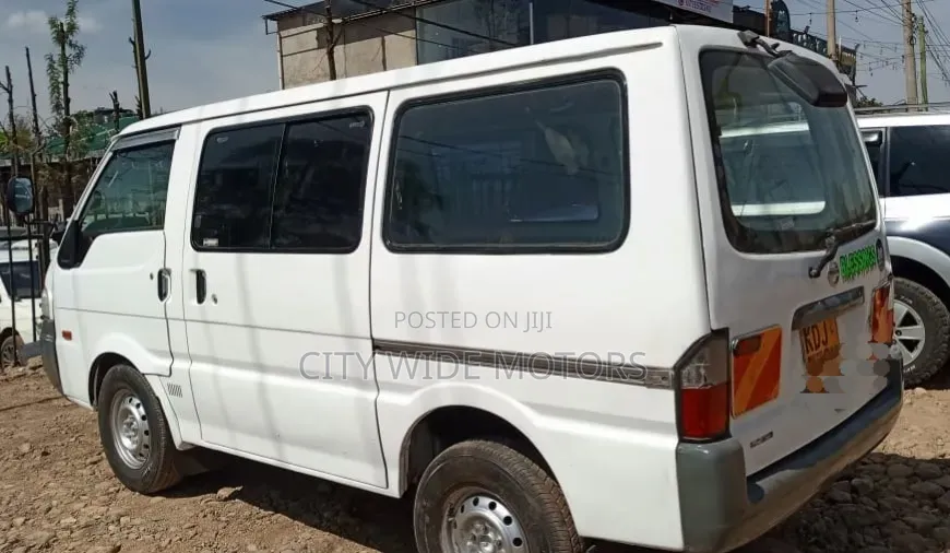 Nissan Vanette 2014 White