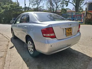 Toyota Axio 1.5 X 2WD 2012 Silver
