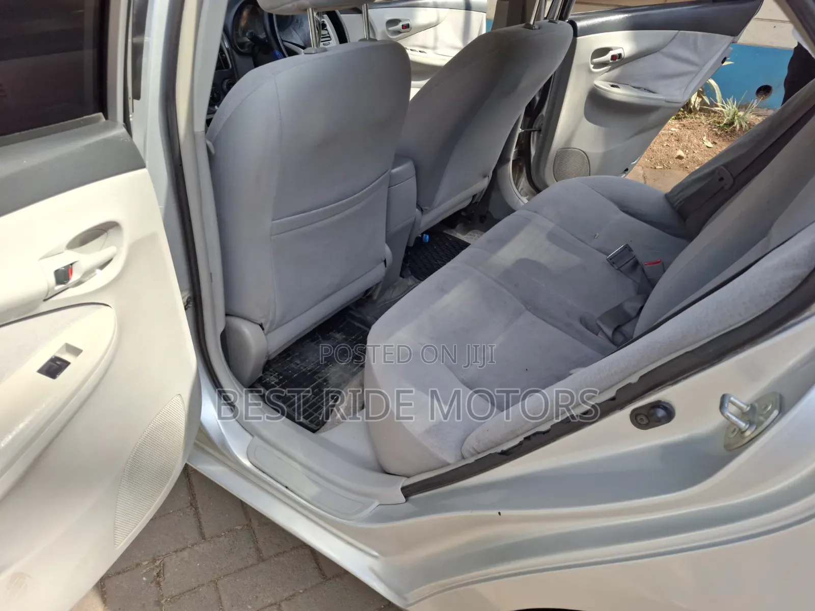 Toyota Axio 1.5 X 2WD 2012 Silver