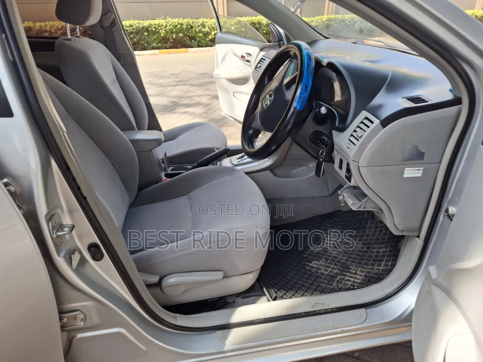 Toyota Axio 1.5 X 2WD 2012 Silver