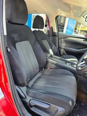 Mazda Axela 2018 Red