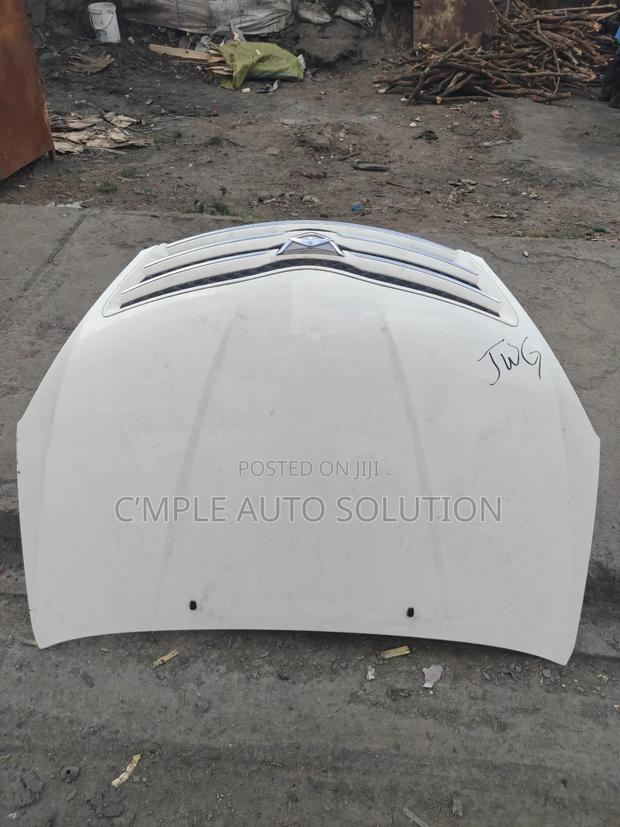 Toyota Allion 240 Bonnet - main view