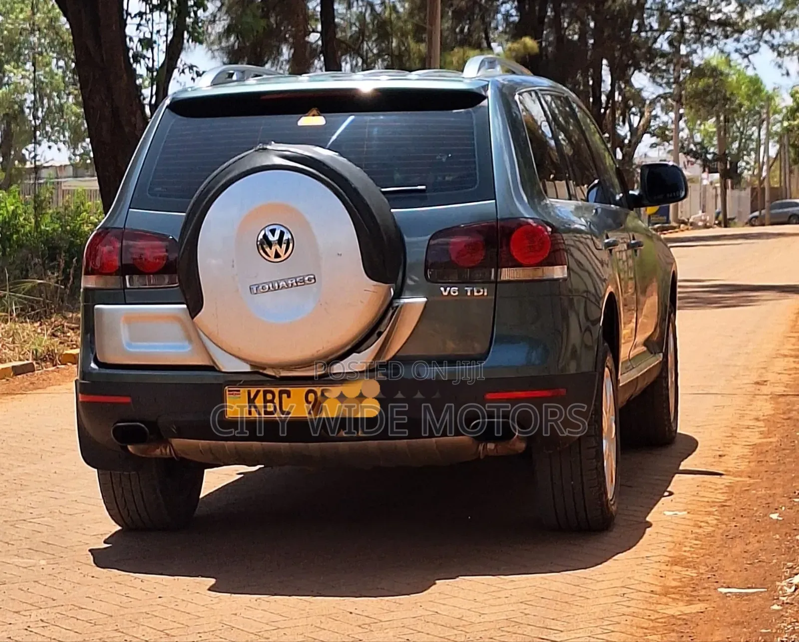 Volkswagen Touareg V6 TDI 2010 Gray