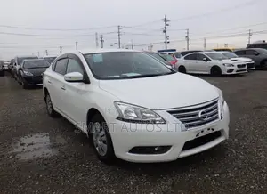 Nissan Bluebird 2019 Off white