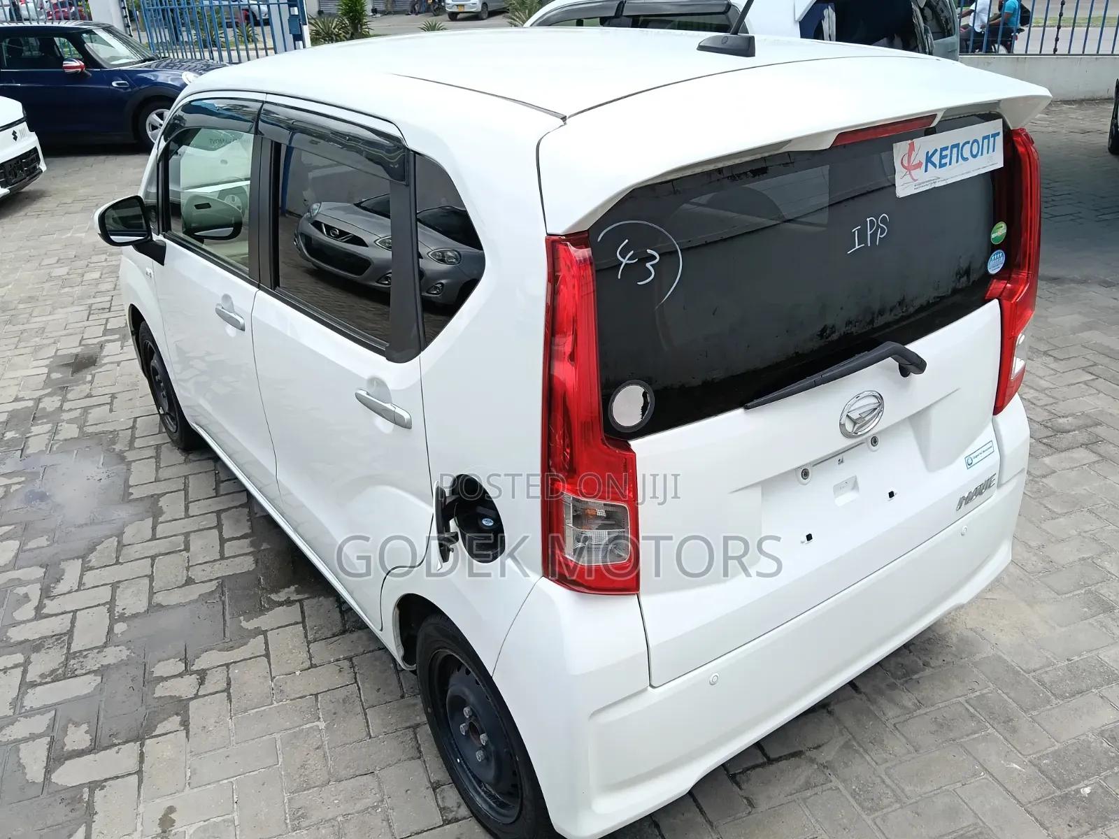 Daihatsu Move 2019 White