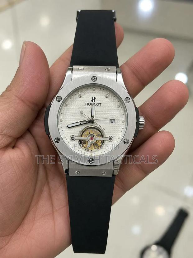 Hublot for Men Non Working Chronograph Quartz - thumbnail 2