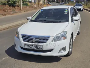 Toyota Premio 2014 White