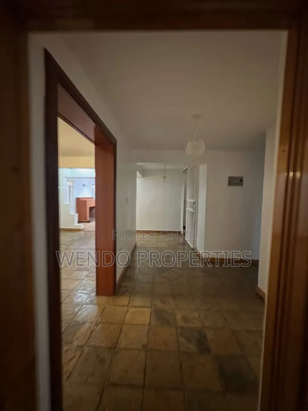 5bdrm Villa in Hardy for rent