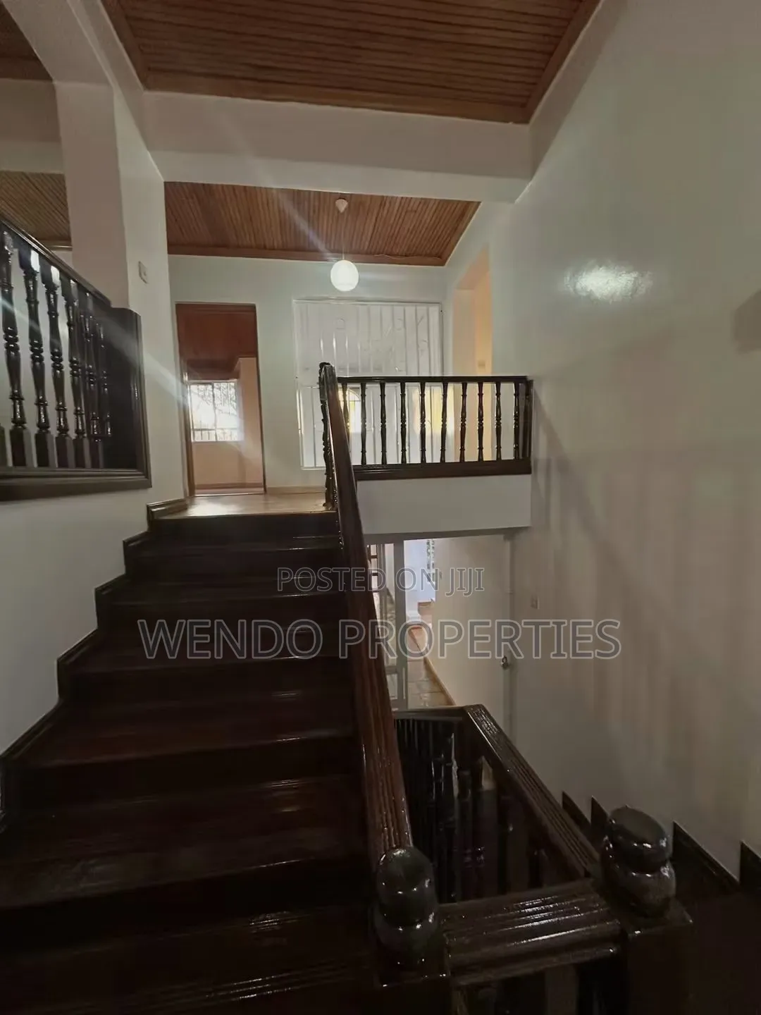 5bdrm Villa in Hardy for rent