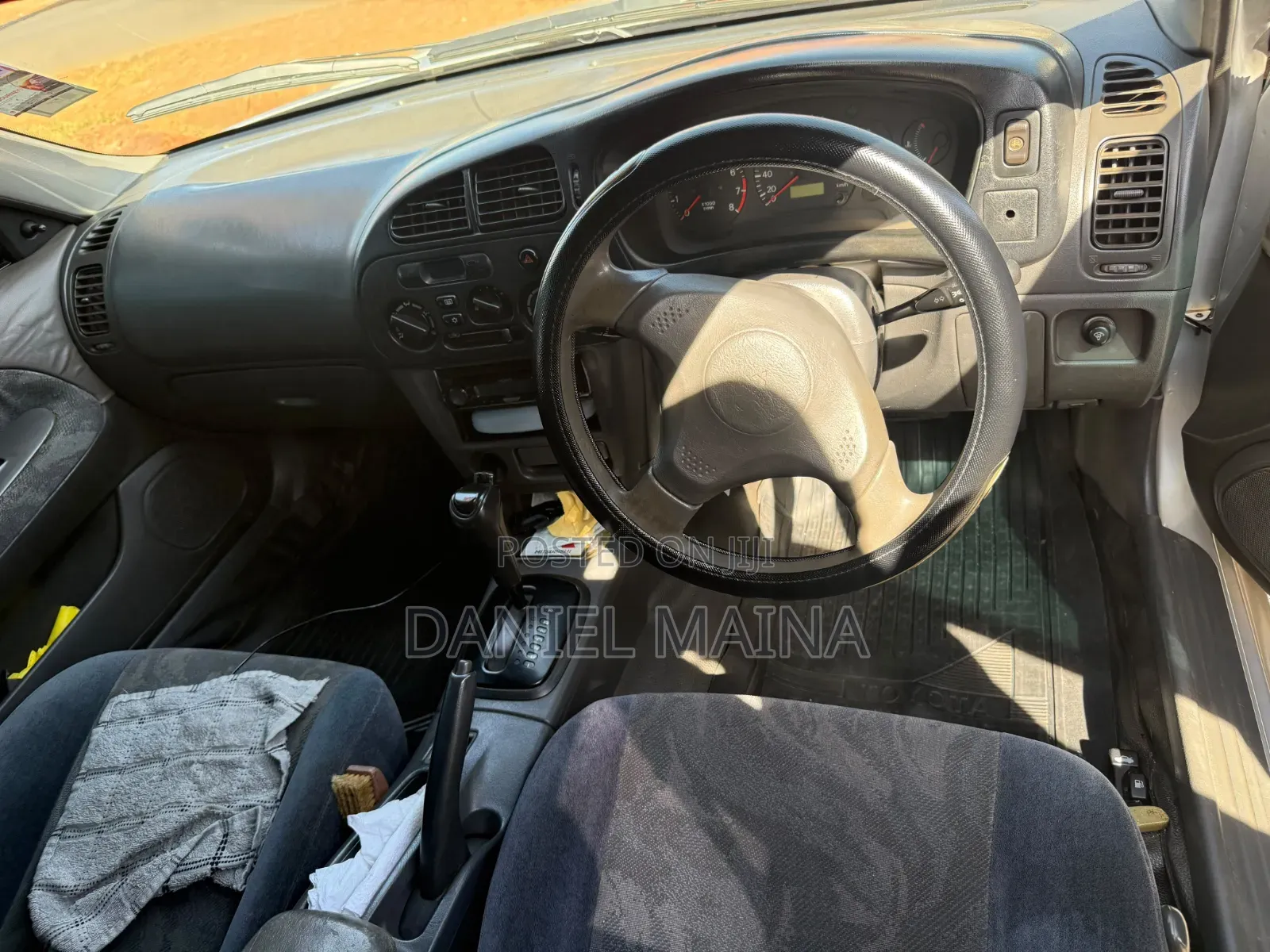 Mitsubishi Lancer Cedia 2000 Silver