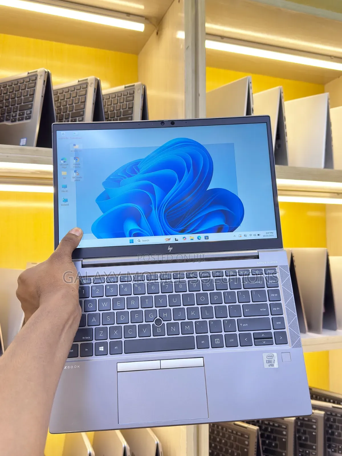 Laptop HP ZBook Firefly 14 G7 32GB Intel Core i7 SSD 512GB