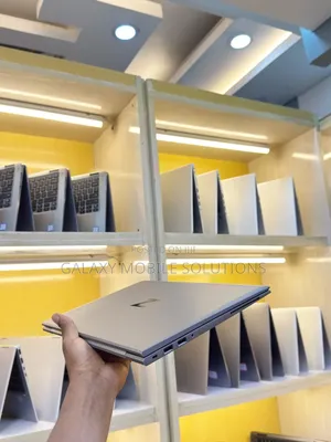 Laptop HP ZBook Firefly 14 G7 32GB Intel Core i7 SSD 512GB