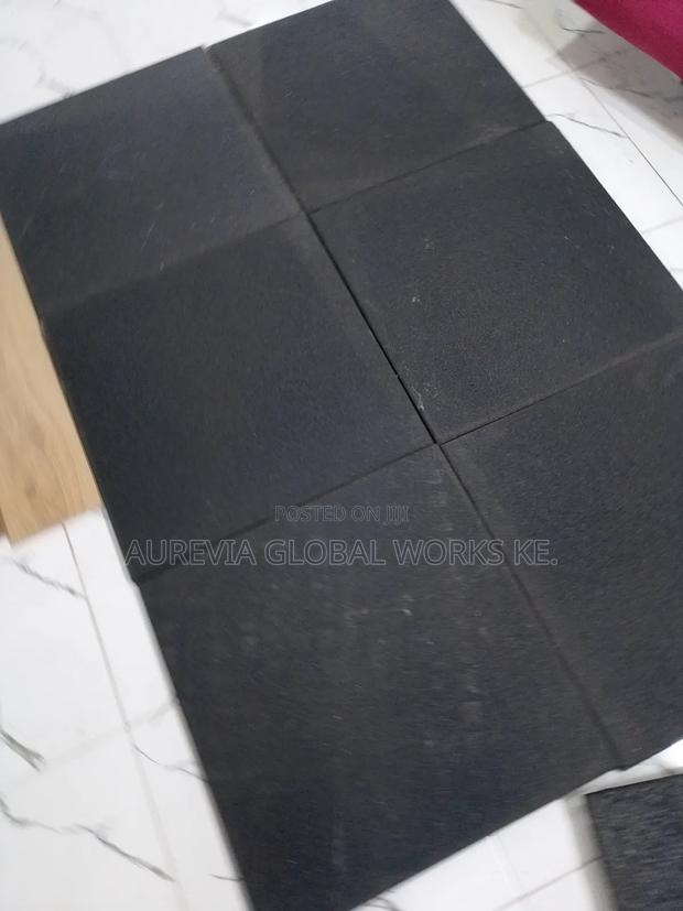 Black Durable Gym Mat/Tiles - thumbnail 4