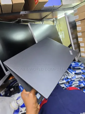 Laptop Lenovo ThinkPad T480s 16GB Intel Core i5 SSD 512GB