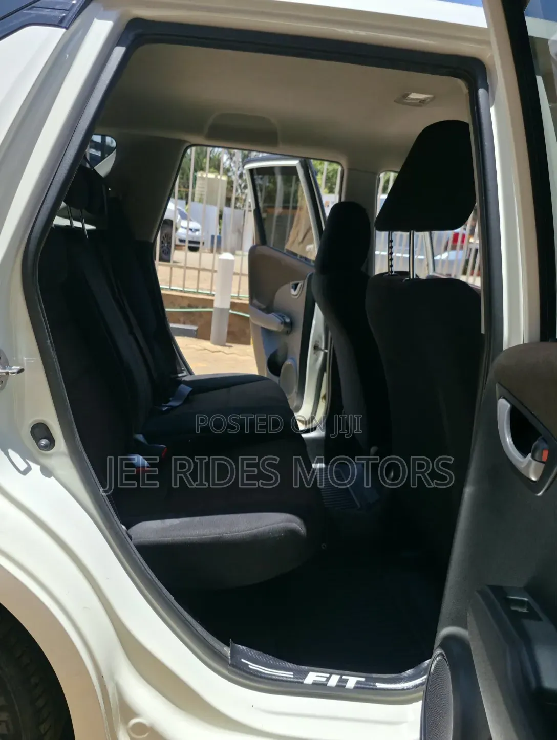 Honda Fit Shuttle 2015 Pearl