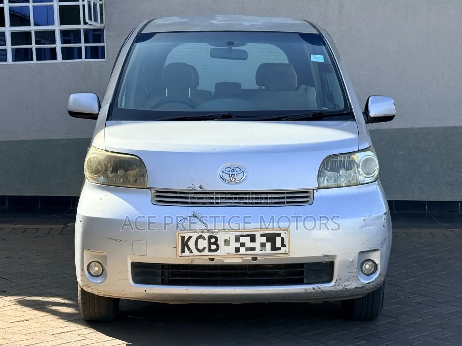 Toyota Porte 2008 Silver
