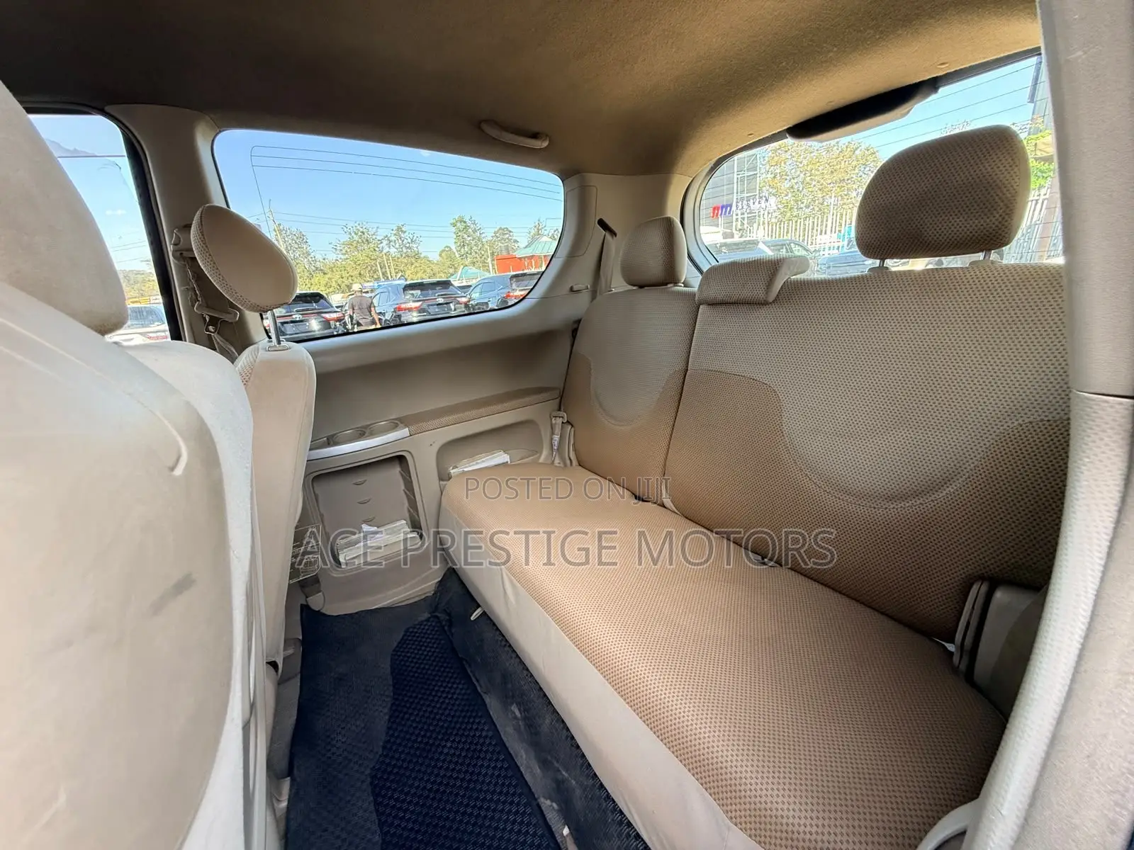 Toyota Porte 2008 Silver