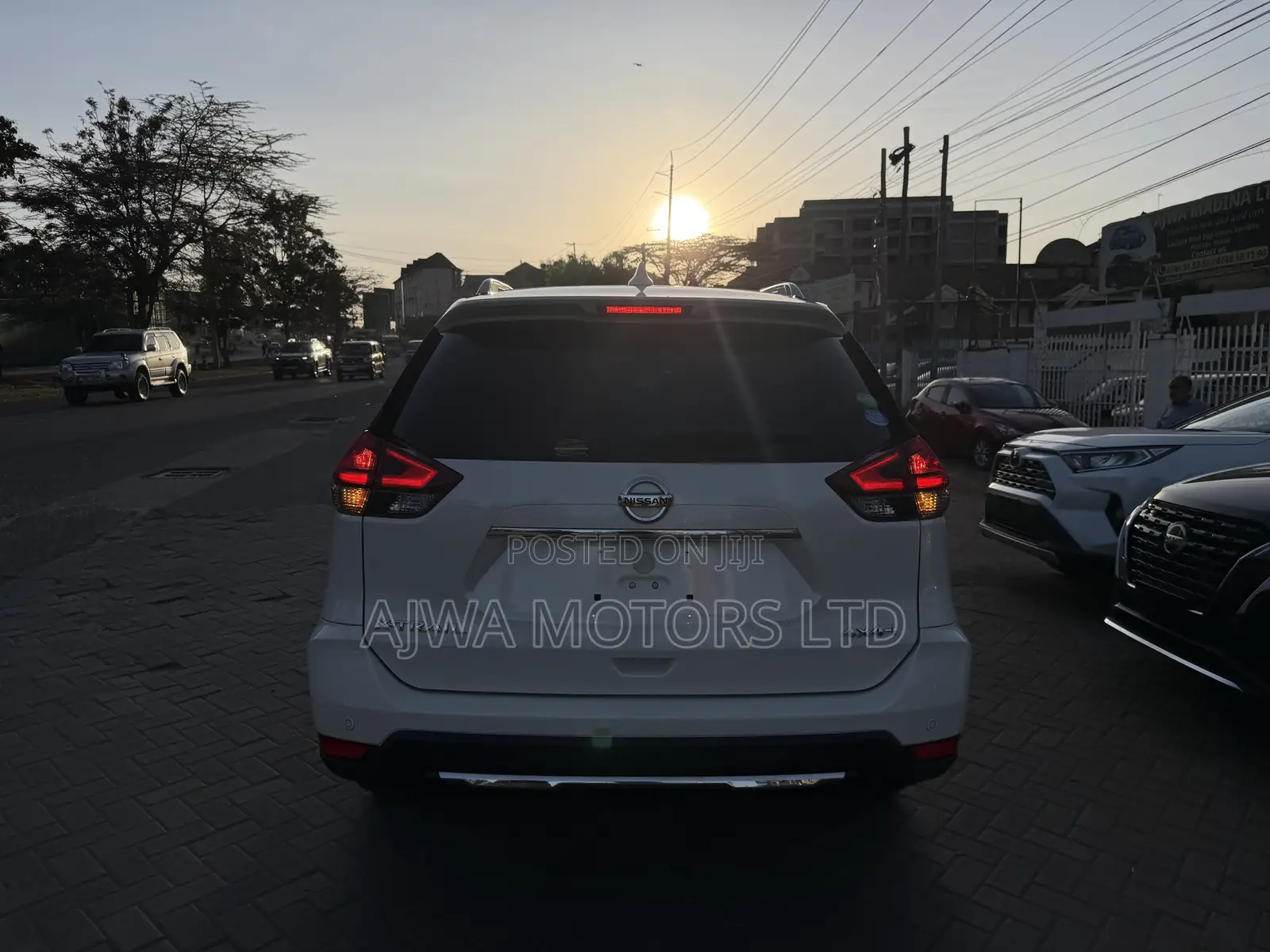 Nissan X-Trail 2.0 Petrol AWD 2019 White