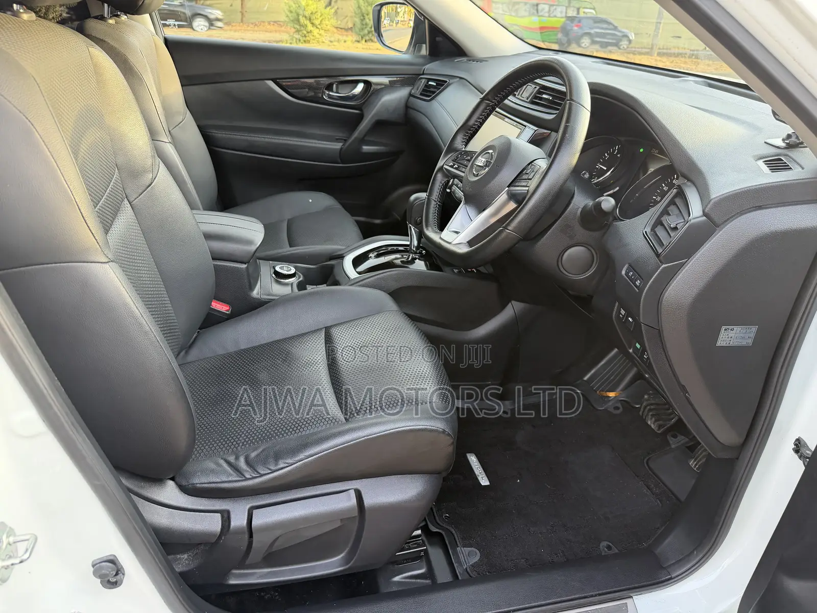 Nissan X-Trail 2.0 Petrol AWD 2019 White