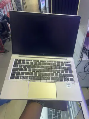 Laptop HP EliteBook 830 G7 8GB Intel Core i5 SSD 256GB