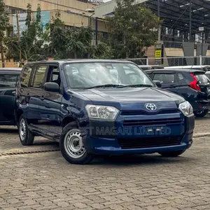 Toyota Succeed 2019 Blue